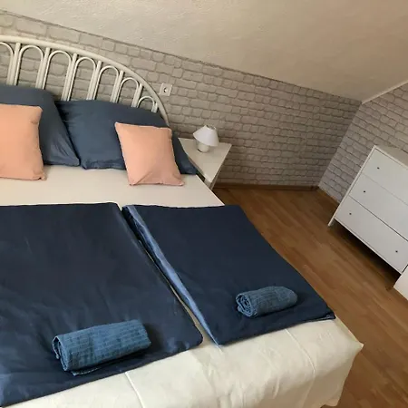 Paerlan 1 Balatonboglár